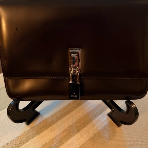 Vintage Gucci Baguette Bag with padlock - Picture 2 of 15